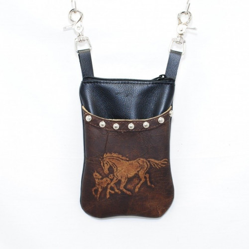 cell phone hip bag 9.1 18 e1555624997549 Hip Bag Company